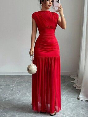 Red Elegant Women's Sleeveless Hollow-Out Mesh Pleated A-Line Party Maxi Dress